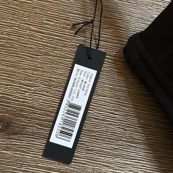 TA3 hi cut Lushy xs D/DD TIK TOK VIRAL * SNATCHED* corset swimsuit! XS-S 🔥!! - Picture 5 of 5